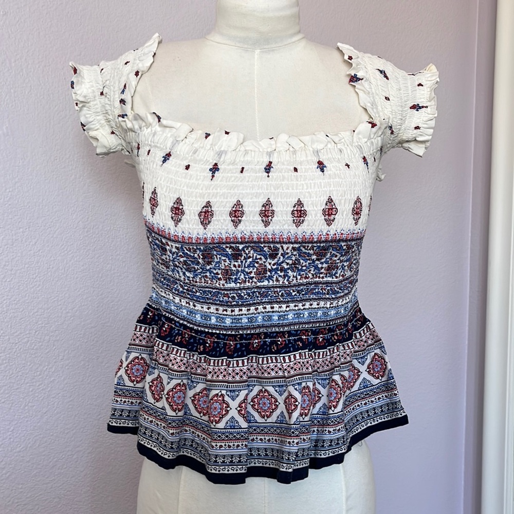 NWOT - Adorable Peplum Crop Top